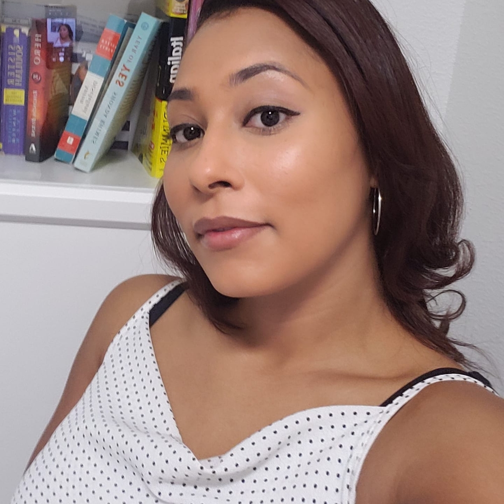 Meet your Posher, Monica